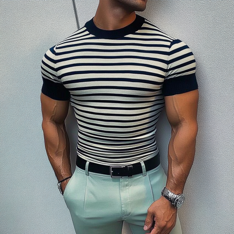 Camiseta informal de punto a rayas con cuello redondo y manga corta para hombre