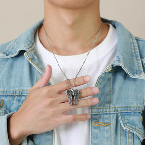 Collar vintage informal con alas de ángel 