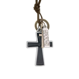 Collar vintage informal con cruz y letras