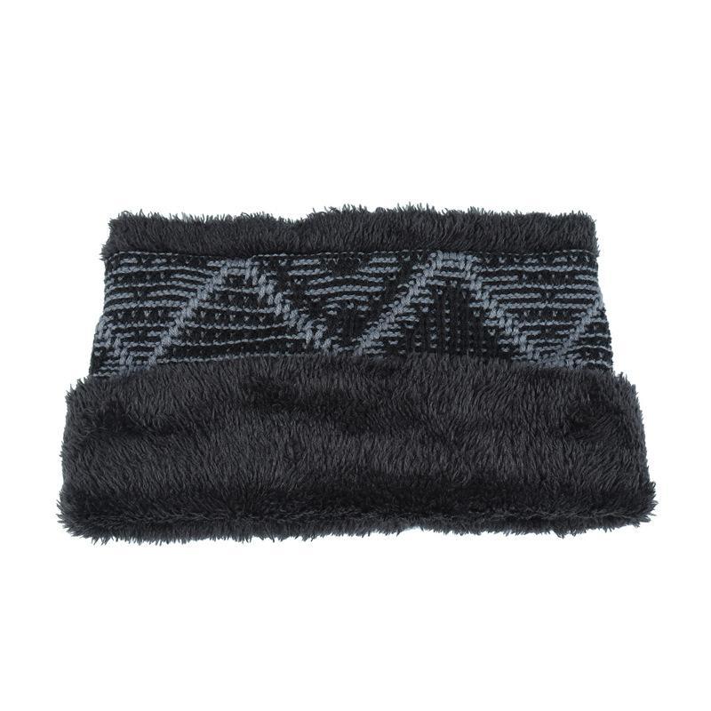 Zweiteiliges Set aus warmer Strickmütze und Schal aus Samt für Herren im Freien 