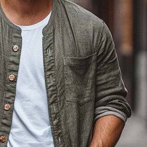 Camisa holgada de manga larga con botonadura sencilla de algodón y lino para hombre