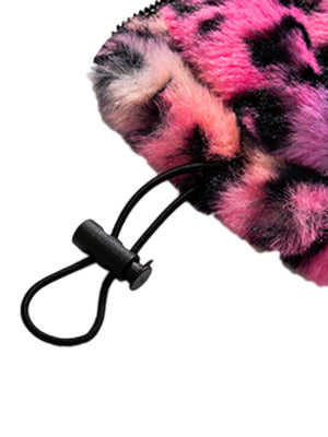 Chaqueta de piel de guepardo con cuello alto y efecto tie-dye 