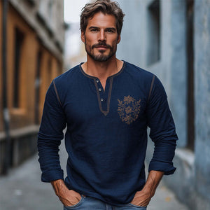 Camiseta de manga larga con cuello Henley bordado de algodón y lino azul marino para hombre