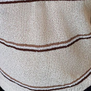 Camiseta informal de manga corta con solapa y rayas de jacquard para hombre