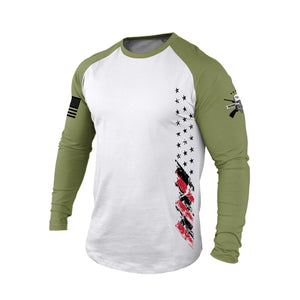 CAMISETA DE MANGA LARGA RAGLÁN CON GRÁFICO DE LA BANDERA DE EE. UU.