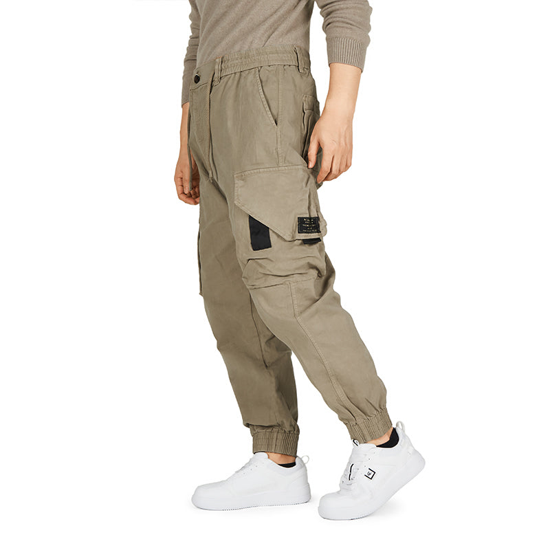 THREE-DIMENSIONAL MULTI-POCKET CARGO PANTS