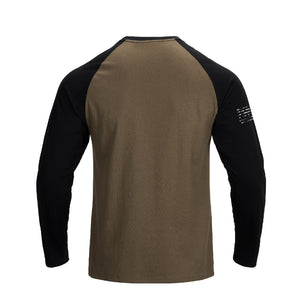 CAMISETA DE MANGA LARGA RAGLÁN CON GRÁFICO DE LA BANDERA DE EE. UU.