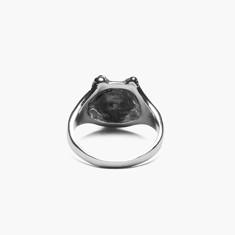 RETRO WOLF HEAD RING