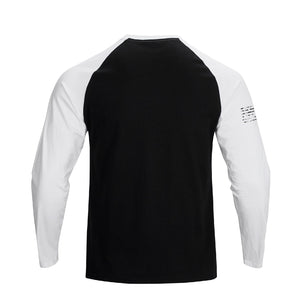 CAMISETA DE MANGA LARGA RAGLÁN CON GRÁFICO DE LA BANDERA DE EE. UU.