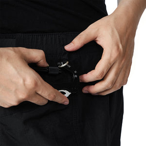 CARGOHOSE MIT TASCHEN