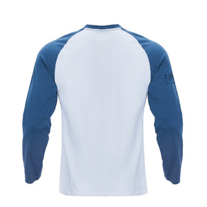 CAMISETA DE MANGA LARGA RAGLÁN CON GRÁFICO DE LA BANDERA DE EE. UU.