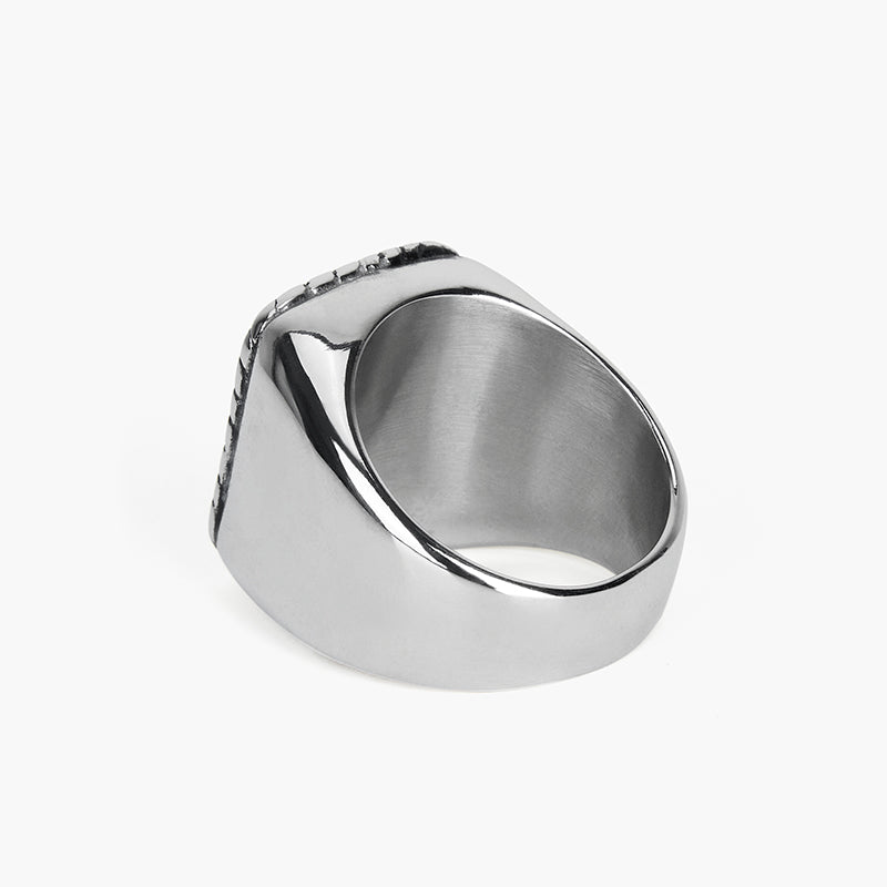 RETRO BOAT ANCHOR SQUARE SIGNET RING